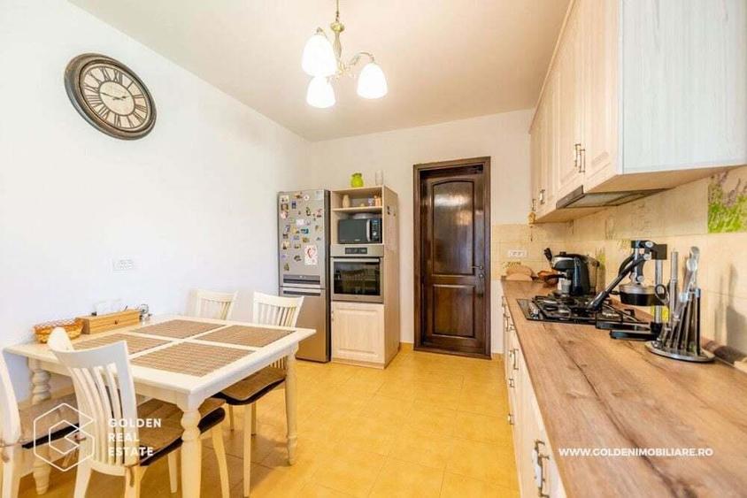 Vila de lux in localitatea Livada - 8