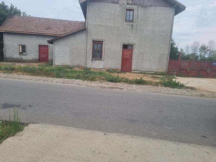 Vand casa Colacu Racari - 1