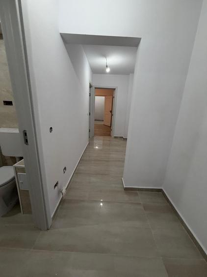 Titan 4 minute metrou - 10