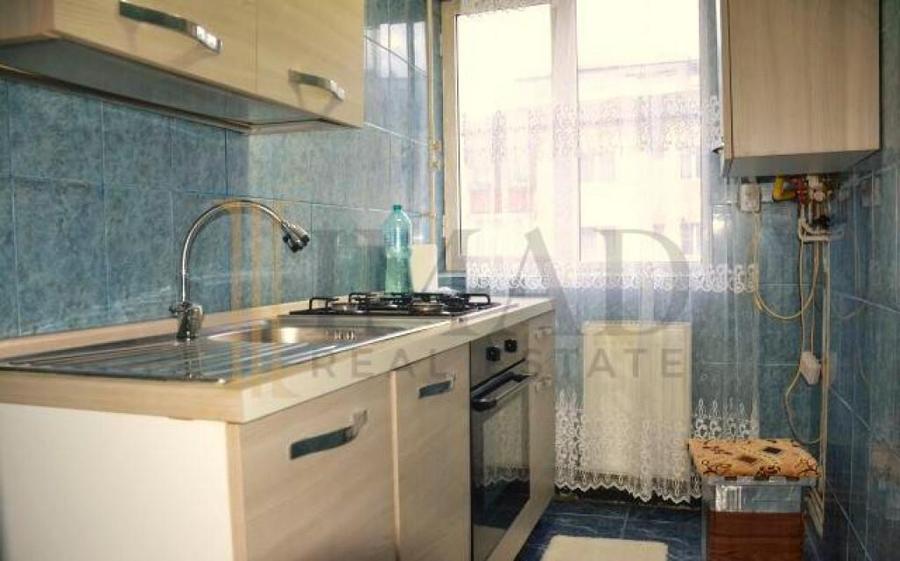 Apartament luminos de inchiriat, Micro 4, zona linistita - l - 4