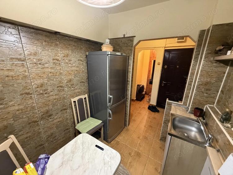 Etaj intermediar. Mobilat. pozitie excelenta - 8