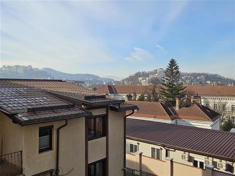 Apartament cu 2 camere renovat in Centrul Istoric - 8