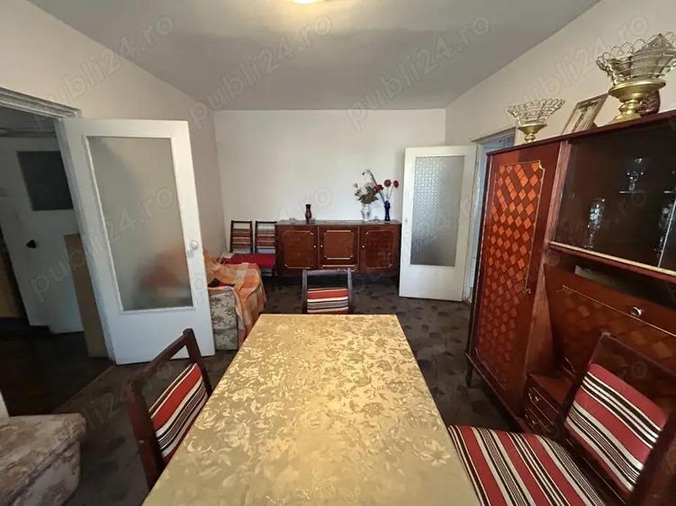 Vand apart.4 cam.st.117 mp,situat in Aradul-Nou,et.1 din 4,cu termoteca - 14