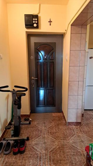 Vand Garsoniera spatioasa 41 mp mobilata - 3