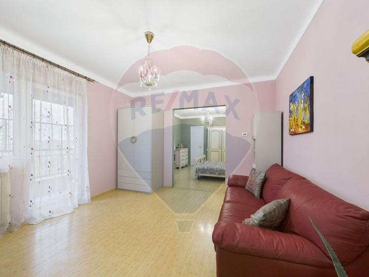 Apartament cu 2 camere de vânzare pe strada Londra in zona Capitale - 13