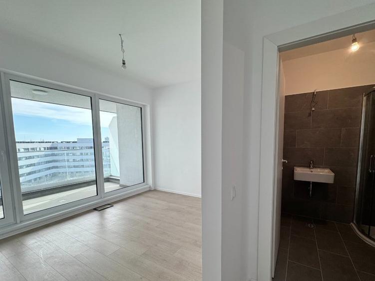 3 camere: 83 mp S.utila totala Etaj 5/6 Sect.1 Zona Mall Colosseum - 11