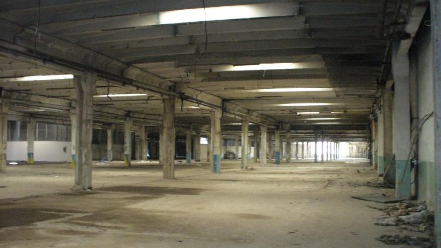 Bacaului 110.000mp + 40.000mp hala 1.900.000euro - 10