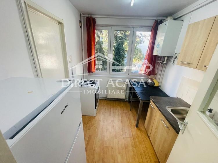 Apartament cu 2 camere decomandat în Tudor