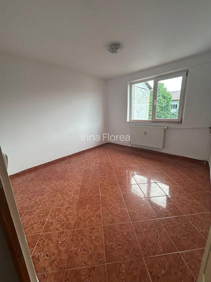 Apartament 2 camere- Zona Sud - 37,5 mp - 37000 euro