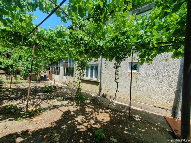 casa de vanzare plus teren 1300mp - 3