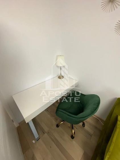 Apartament de lux, cu 2 camere, decomandat, in IRIS - 12