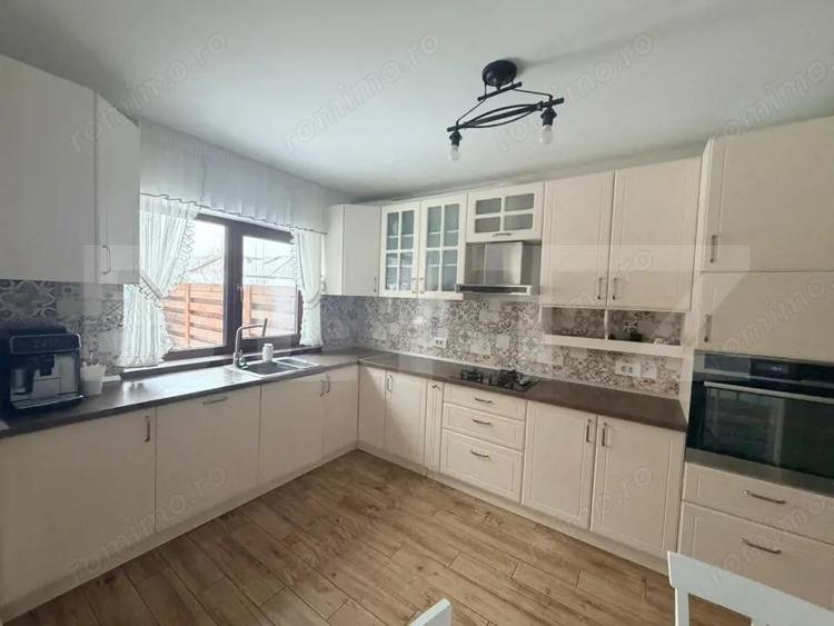 Duplex spa?ios 136 MP UTILI de vanzare Izvor, Tarlungeni | Comision 0% - 3