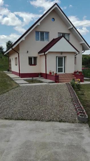 Casa tip Vila de vanzare, in Comuna Poduri, Jude?ul Bacau - 4