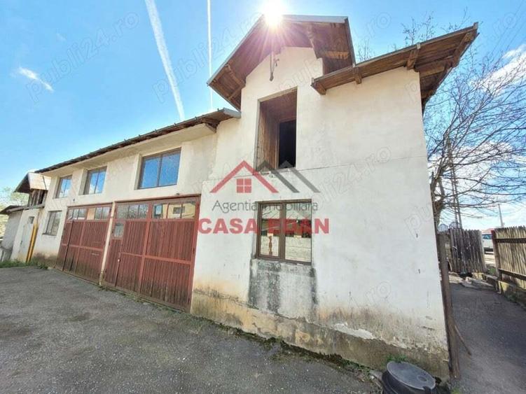 Casa si hala in Baicoi--78.500e - 3