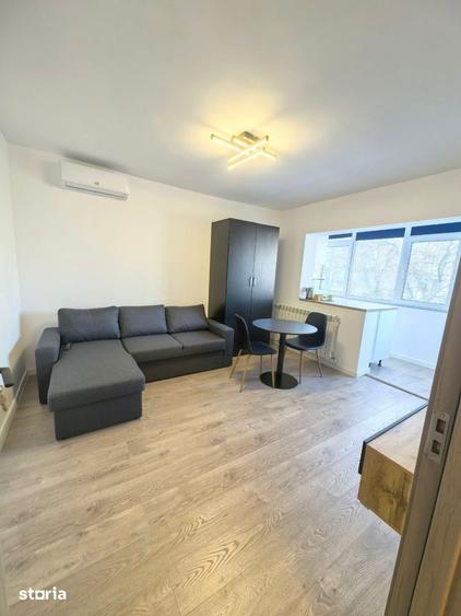 Apartament cu 3 camere decomandat, mobilat în Tomis Nord