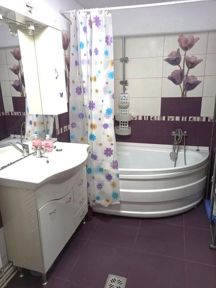 Casă cu 3 camere în Bujac