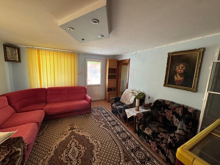Casă individuală cu 3 camere cu Canalizare în Cișmele