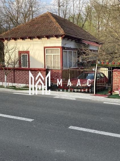 Casă individuală cu 3 camere cu Canalizare în Central