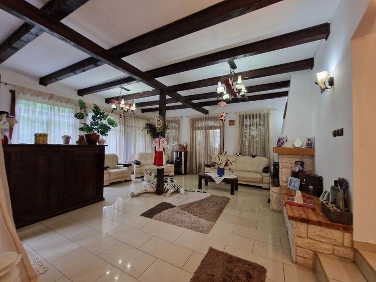 Hotel/Pensiune, de 1,000 mp, în Câineni