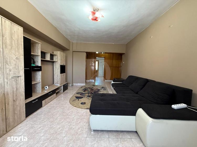Apartament cu 2 camere decomandat în Independenței