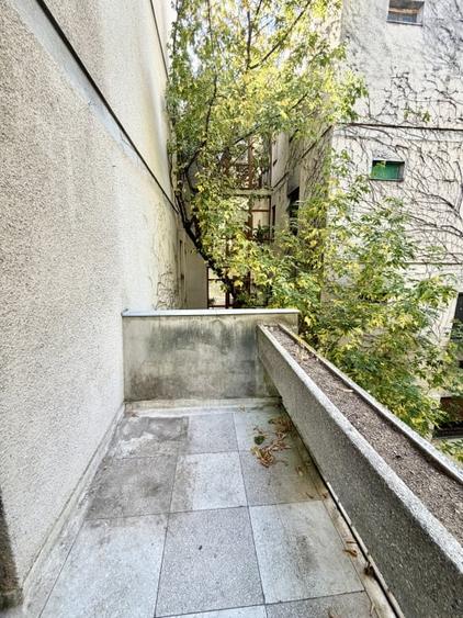 Apartament cu 4 camere decomandat în Kiseleff