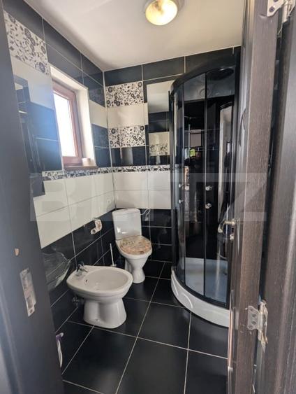 Duplex cu 4 camere cu Canalizare în Iris