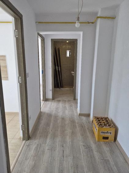 Apartament cu 3 camere semidecomandat în Ultracentral