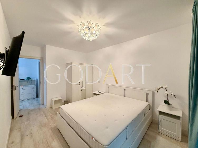 Apartament cu 3 camere decomandat în Domenii