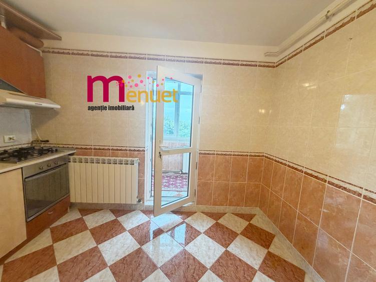Apartament 3 camere,zona C5 - 2