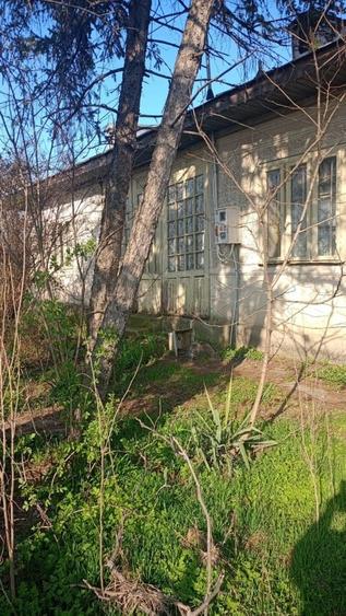 Casă cu 5 camere cu Teren 369 Mp în Zăvoaia