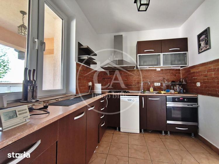 Casă cu 4 camere decomandat cu Teren 500 Mp în Sântandrei