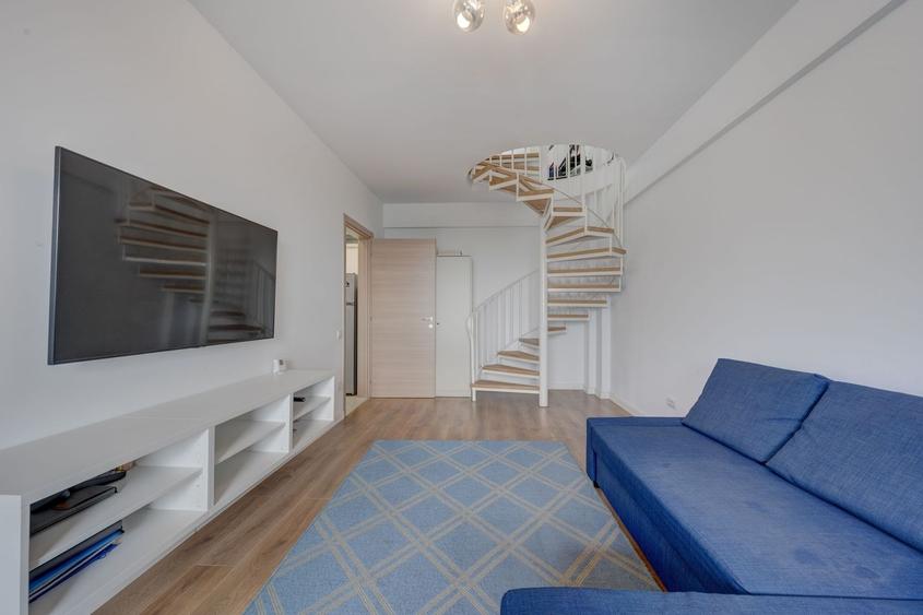 Penthouse cu 2 camere decomandat, mobilat în Apărătorii Patriei