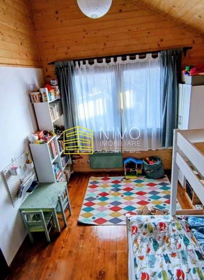Casă individuală cu 5 camere cu Canalizare în Curteni