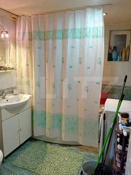 Vand casa cu 3 camere singur in curte p+m in Dambul Pietros - 3