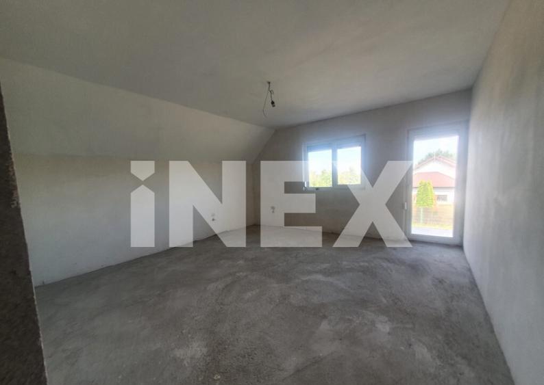 Casa de vanzare in Mosoaia, sat Hin?e?ti 5 camere, - 8