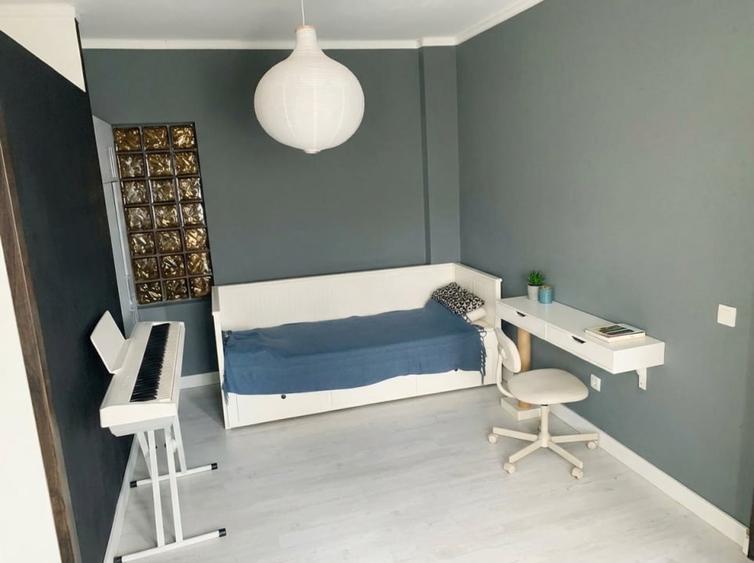 Vând apartament boem, într-un bloc ca un refren - 5