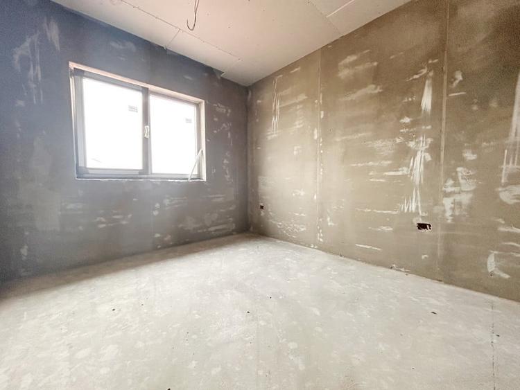 Duplex 4 camere, 126 mp utili, 334 mp teren - Giroc - 6