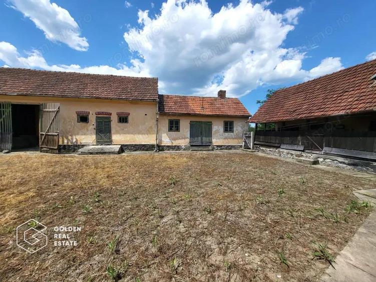 Casa cu 3 corpuri de cladire, sat Lalasint - 3
