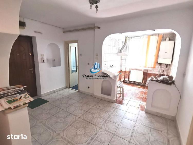 Apartament 3 camere decomandat, 2 bai, Scoala 10, Precista - 7