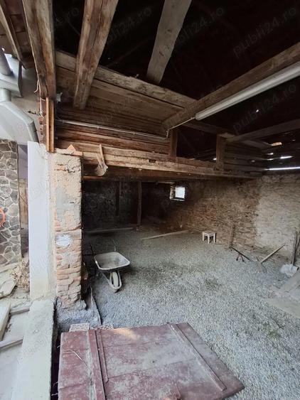 Casa cu sura 1850mp Marginimea Sibiului Rod jud Sibiu - 7