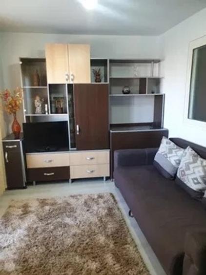 Apartament cu 2 camere, etajul 4/10, zona Alexandru Cel Bun - 1