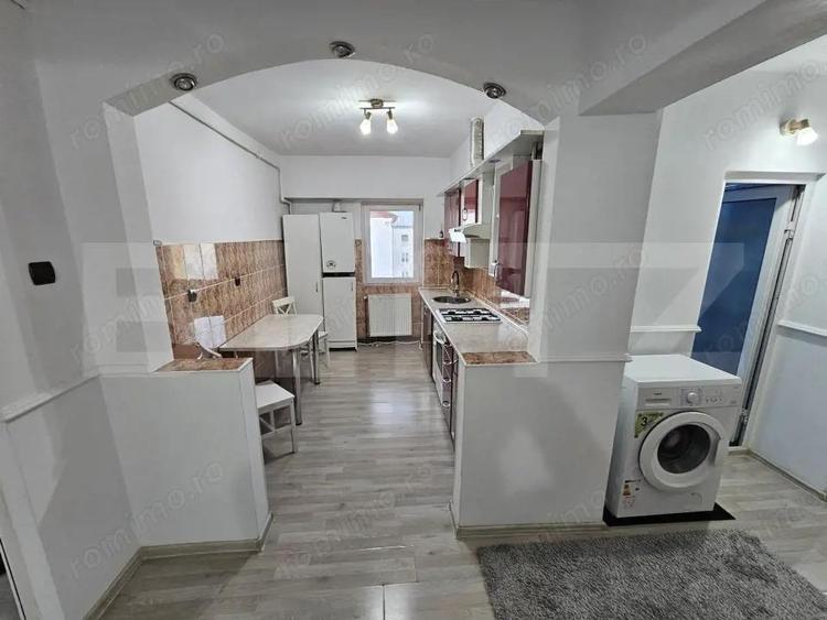 Apartament 2 camere, decomandat, Bd-ul Independentei - 8