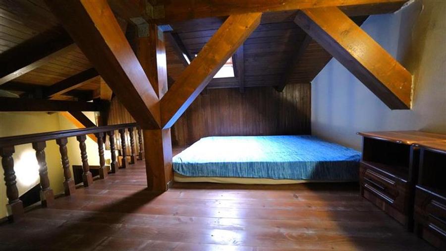 Casa primitoare in cartierul Iosia - 10