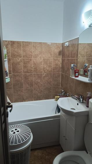 Garsoniera, decomandata, zona Galata - 7