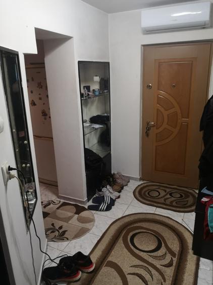 Apartament 3 camere et.2 Botosani /Imparat Traian /Donici - 4