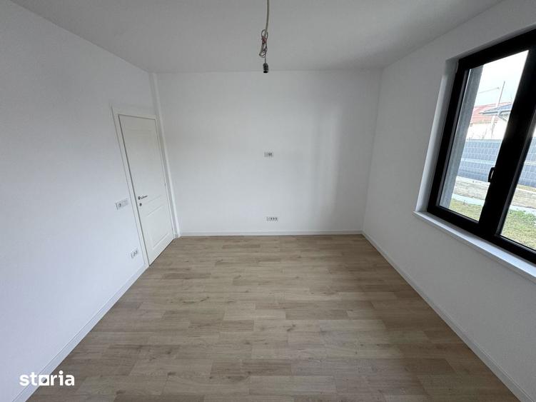 Miroslava centru! 540 mp teren! Family Market! Casa 4 camere 2 bai! - 10