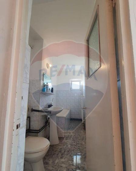 Apartament cu 3 camere de vanzare in zona Vitrometan - 5