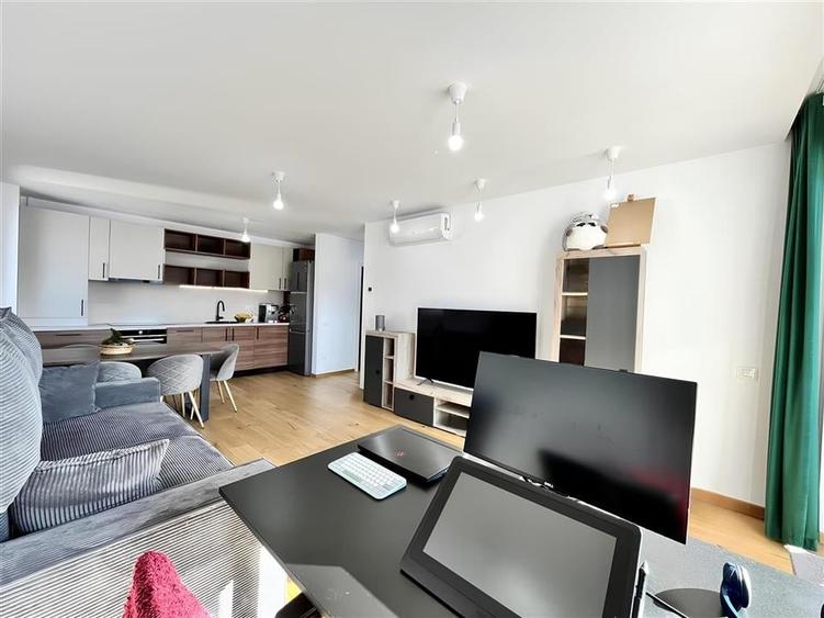 Apartament 2 Camere in Urban Plaza de Vanzare cu Priveliste - 5