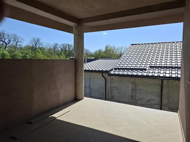 Vila Petresti P+ET, CT, 1012 mp teren - 18