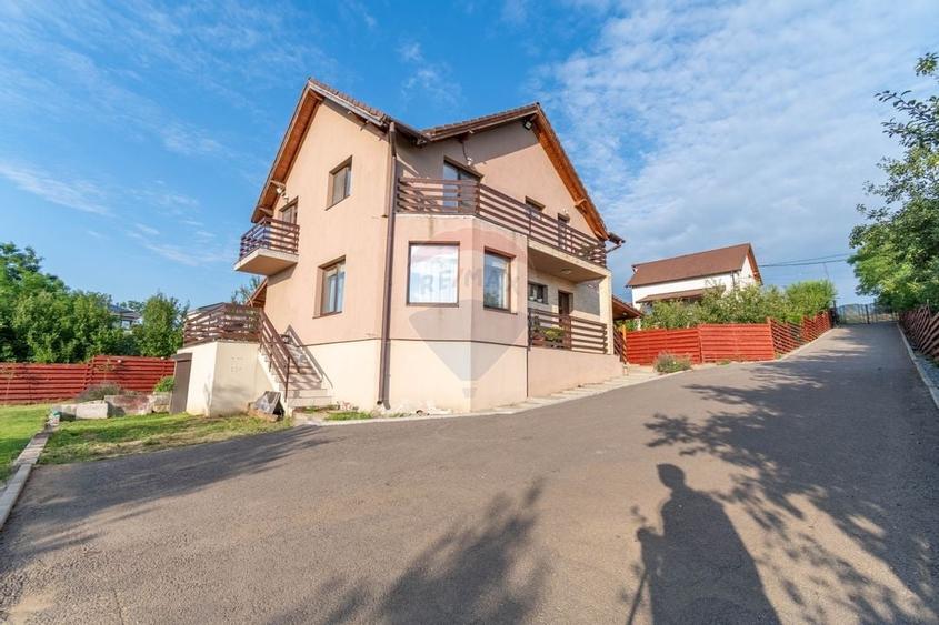 Casa de vanzare, Jucu de Sus teren 811mp, 4 Camere, 2 Bai, Priveliște - 4